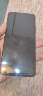 گوشی poco x3gt از نمای جلو